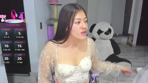 Loren online show from 02/25/26, 02:21