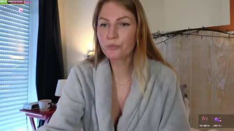 Snapshot of misslucci chatting on 12/03/24, 09:44 Misslucci online show from 12/03/24, 09:44
