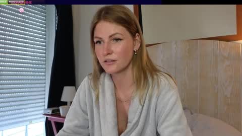 Snapshot of misslucci chatting on 02/11/25, 09:31 Misslucci online show from 02/11/25, 09:31