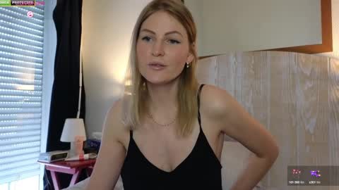 Snapshot of misslucci chatting on 02/17/25, 08:52 Misslucci online show from 02/17/25, 08:52