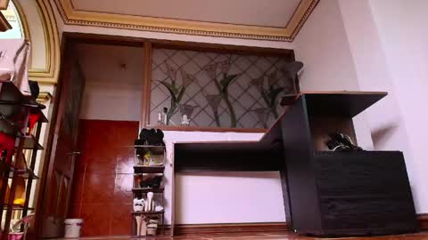 Snapshot of missmabelle_ chatting on 05/20/26, 11:55 Im Valentina online show from 05/20/26, 11:55