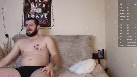 Snapshot of missmagnetizm chatting on 12/16/25, 09:42 Vi online show from 12/16/25, 09:42