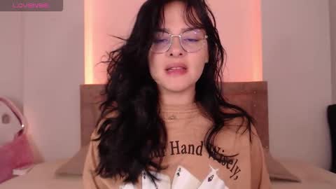 missmariana_ online show from 10/24/25, 12:19