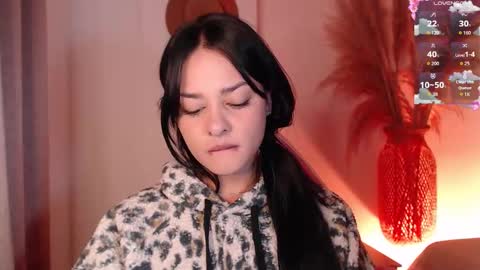missmariana_ online show from 11/27/25, 12:24