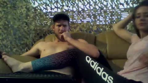 4bdn couple online show from 02/14/25, 12:36