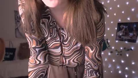 Li  online show from 12/20/25, 03:52