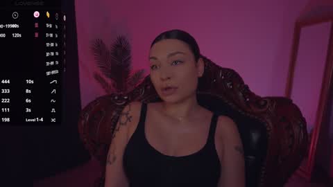 Snapshot of missmerciless chatting on 02/08/25, 06:33 LUXXANDRA online show from 02/08/25, 06:33