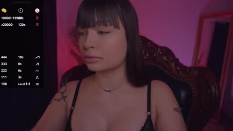 Snapshot of missmerciless chatting on 02/12/25, 05:58 LUXXANDRA online show from 02/12/25, 05:58