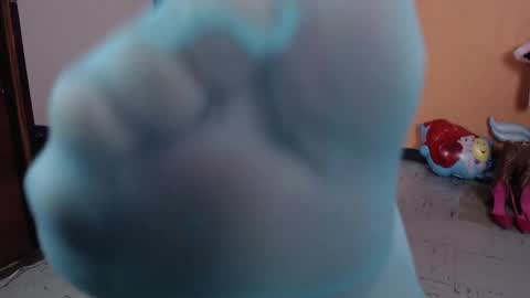 Miss Mia online show from 01/11/25, 05:07