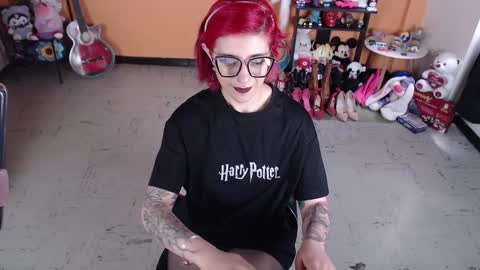 Miss Mia online show from 02/06/25, 02:04