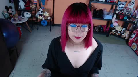 Miss Mia online show from 03/26/26, 10:43