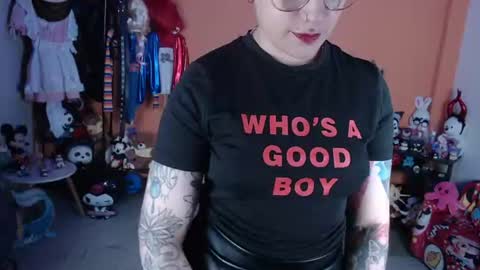Miss Mia online show from 06/08/26, 10:26