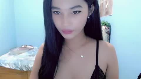 missminervaa online show from 03/15/26, 05:52