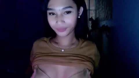 missminervaa online show from 03/21/26, 07:39