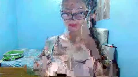 missminervaa online show from 04/15/26, 06:37