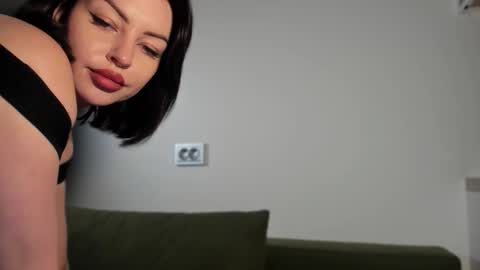   online show from 09/30/25, 12:10