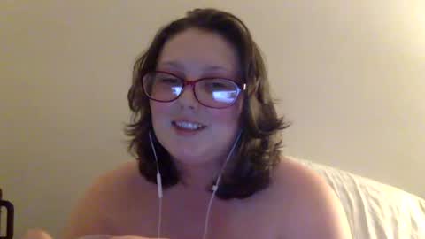 Snapshot of missmistressmal chatting on 06/13/26, 01:03 missmistressmal online show from 06/13/26, 01:03