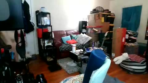 Snapshot of missmonatoyou chatting on 02/26/26, 01:37 MissMona online show from 02/26/26, 01:37