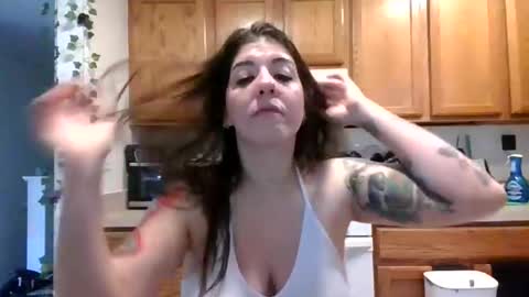 MissMona online show from 03/29/26, 08:20