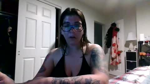 MissMona online show from 04/22/26, 10:44