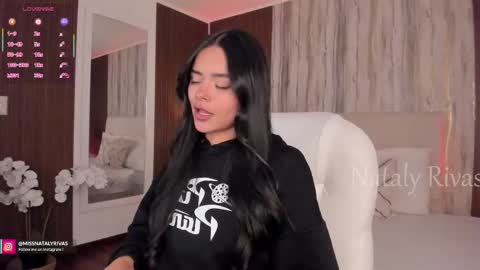 Snapshot of missnataly_ chatting on 09/25/25, 10:24 Nataly Rivas online show from 09/25/25, 10:24