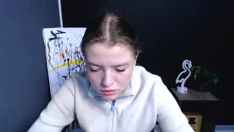 Olivia online show from 11/22/25, 08:46