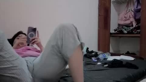 sarah online show from 02/27/26, 01:05