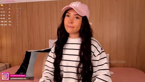 Emma Prada online show from 11/12/25, 12:05