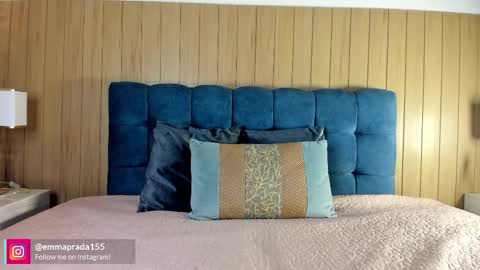 Emma Prada online show from 03/17/26, 11:46