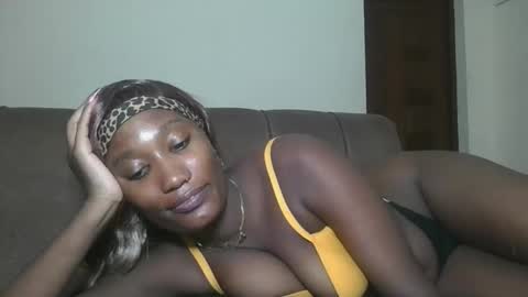 pretty gal online show from 04/21/26, 08:34