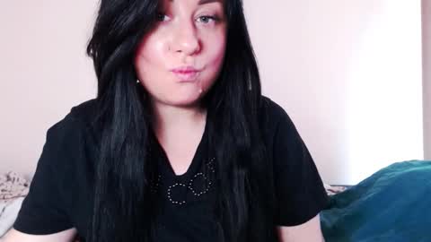 Missqueen1416 online show from 10/31/25, 08:59