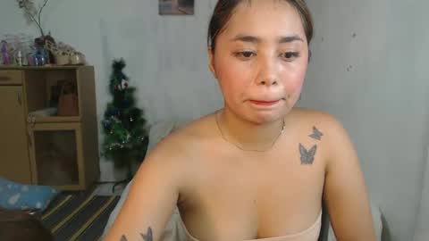 Snapshot of missrheameasexy chatting on 01/20/25, 03:26 missRHEA online show from 01/20/25, 03:26