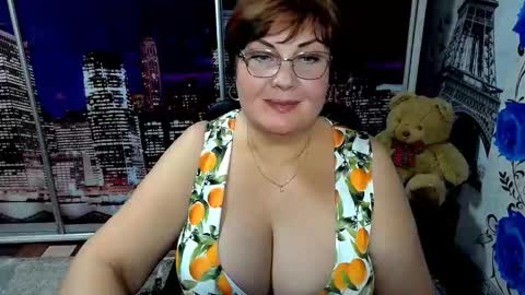 Snapshot of missritabella chatting on 11/24/25, 04:40 Rita online show from 11/24/25, 04:40