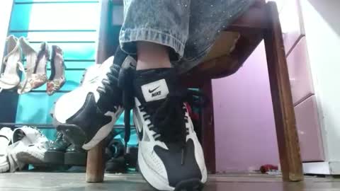 TELL ME MISS online show from 03/24/26, 02:33