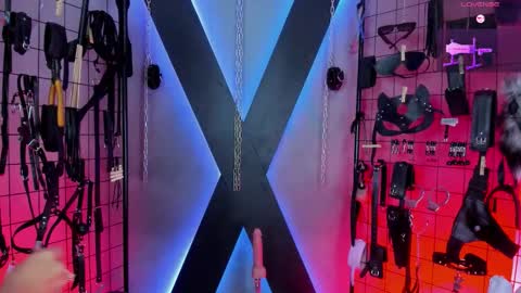 Snapshot of missscarlet_bella_bdsm chatting on 02/05/26, 03:33 MissScarlet bella bdsm online show from 02/05/26, 03:33