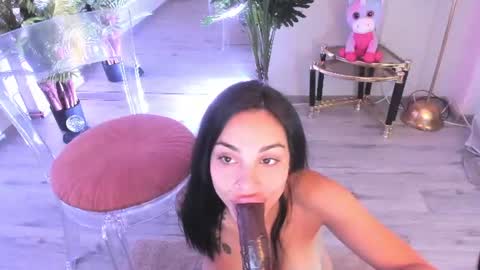 Snapshot of misssiennaa chatting on 07/11/26, 05:43 Sienna online show from 07/11/26, 05:43