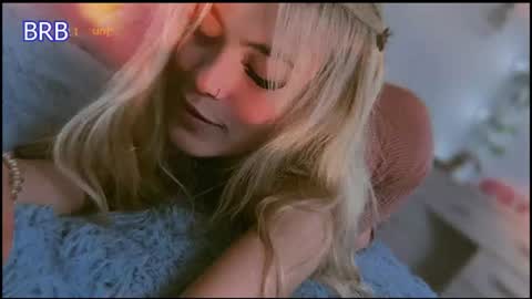 ... Independent model online show from 06/22/26, 03:25