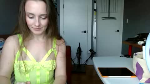 Summer West online show from 01/03/25, 05:53