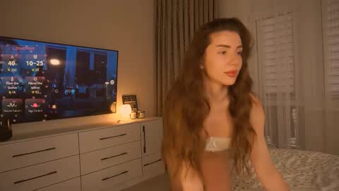 Snapshot of misssweettie chatting on 02/11/25, 12:27 You can call me Pretty online show from 02/11/25, 12:27