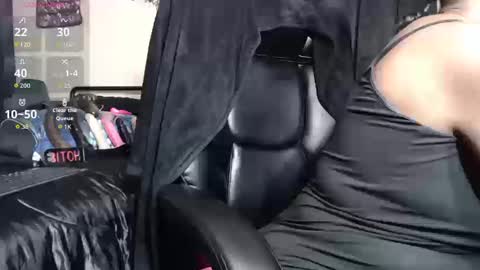 MissTajaa online show from 10/16/25, 01:34