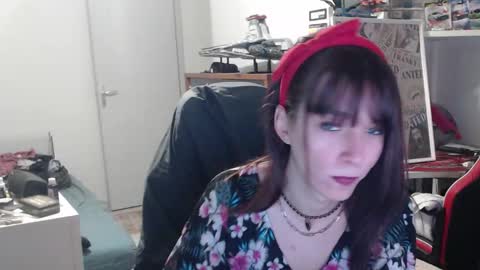 Snapshot of missthon chatting on 02/01/26, 03:21 missthon online show from 02/01/26, 03:21