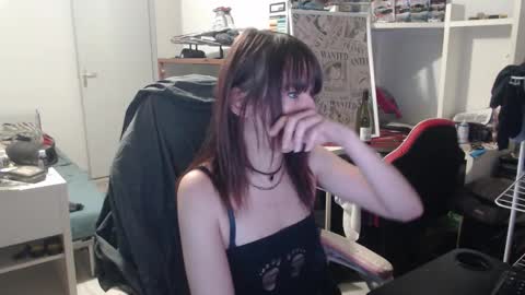 Snapshot of missthon chatting on 02/08/26, 03:37 missthon online show from 02/08/26, 03:37