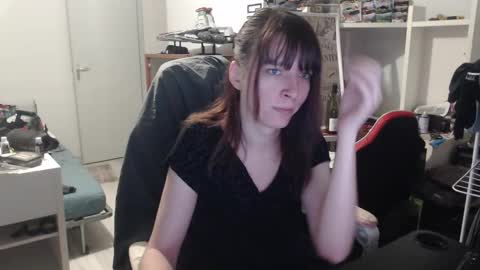 Snapshot of missthon chatting on 02/09/26, 12:53 missthon online show from 02/09/26, 12:53