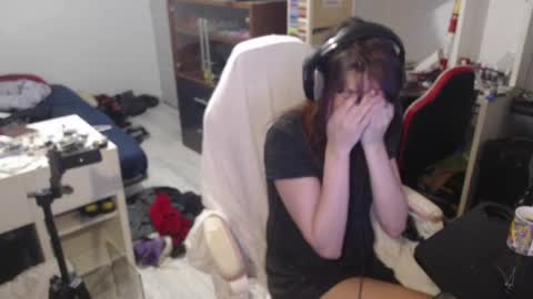 missthon online show from 04/04/26, 09:51