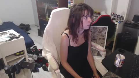 Snapshot of missthon chatting on 04/28/26, 10:31 missthon online show from 04/28/26, 10:31