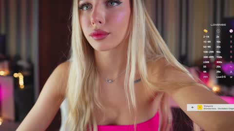 Snapshot of misstics_ chatting on 12/09/24, 05:40 Eva online show from 12/09/24, 05:40