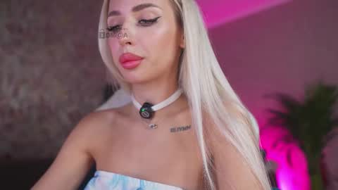 Snapshot of misstics_ chatting on 10/05/25, 07:23 Eva online show from 10/05/25, 07:23