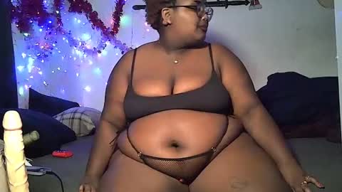 Snapshot of misstrezzkristina chatting on 01/26/25, 03:17 Misstrezzkristina online show from 01/26/25, 03:17