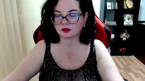 MissTruble online show from 05/15/26, 10:33