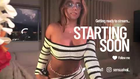 Snapshot of missvalery_1 chatting on 06/22/26, 01:08 OF online show from 06/22/26, 01:08
